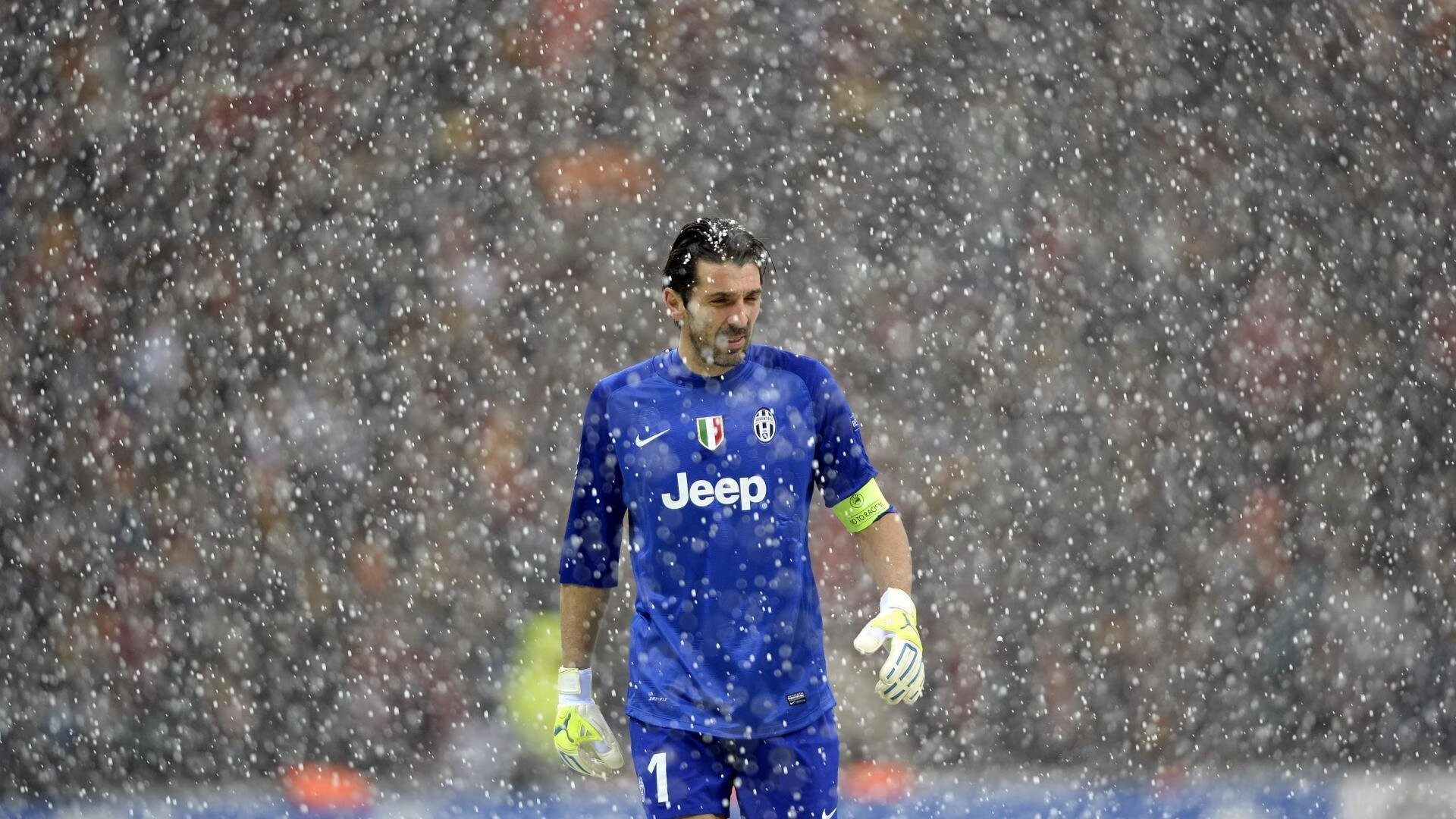 “阿仙奴与热刺：攻守大战，胜者谁属？”